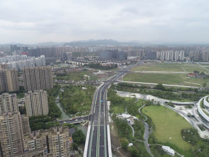 萍水東路（莫干山路-橋弄街）建成后1.jpg